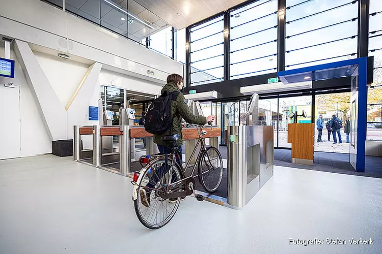 Fietsenstalling zuidkant station geopend