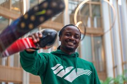 Para-atleet pakt Nederlands record en tekent contract bij Reggeborgh Foundation