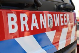 Diverse autowrakken in brand bij Autosloperij in Udenhout