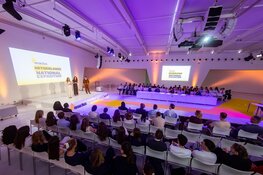 Tilburgse studenten winnen nationale titel met noodnetwerk voor rampen en gaan naar World Cup in Brazilië