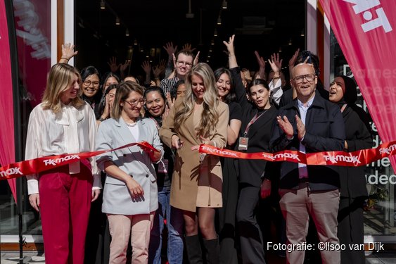 Mijlpaal voor TK Maxx: warenhuis opent feestelijk haar twintigste Nederlandse vestiging in hartje Tilburg