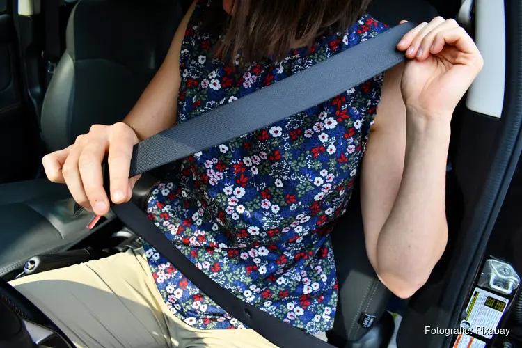 Verkeerd dragen van de gordel: in één jaar 40% meer boetes in Brabant