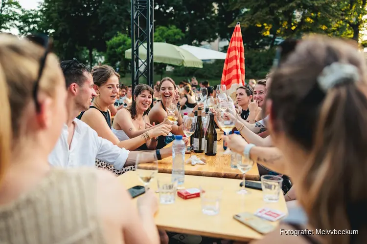 Het Wijn Festijn strijkt neer in Tilburg op 28 & 29 augustus