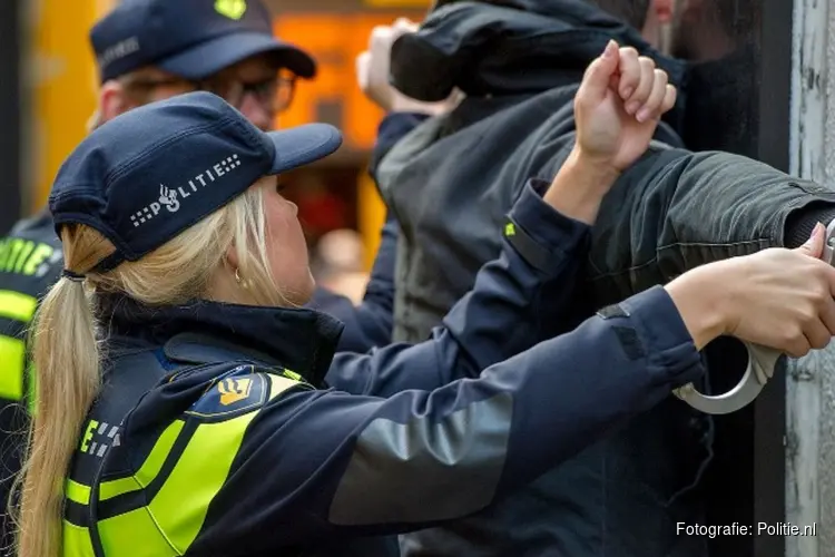Politie houdt man aan na verkeersruzie