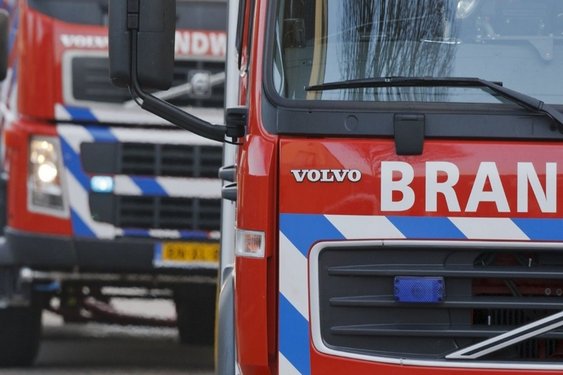 Twee gewonden bij uitslaande flatbrand in Oosterhout, gebouw ontruimd
